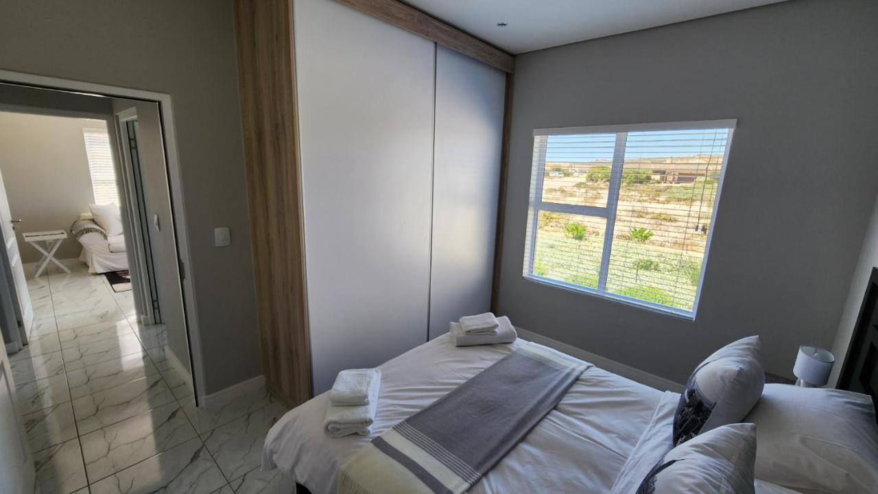 One Bedroom Unit With Kitchenette In Langebaan Country Estate - Solar Power 外观 照片